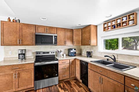 Tiny photo for 6109 Redruth St, Duluth, MN 55807 (MLS # 6126632)