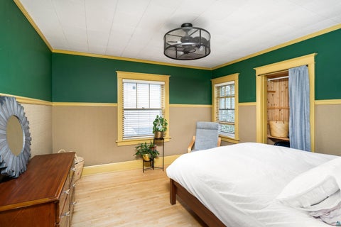 Tiny photo for 2017 E 4th St, Duluth, MN 55812 (MLS # 6127468)