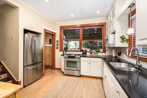 Tiny photo for 2017 E 4th St, Duluth, MN 55812 (MLS # 6127468)