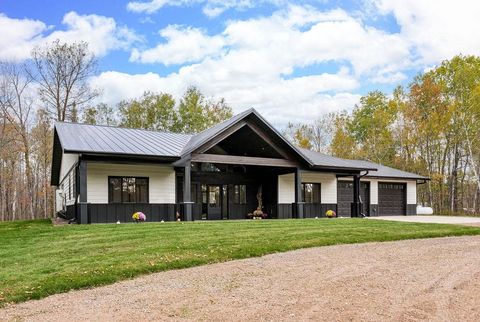 Photo of 4515 County Rd 4, Mahtowa, MN 55707 (MLS # 6122348)