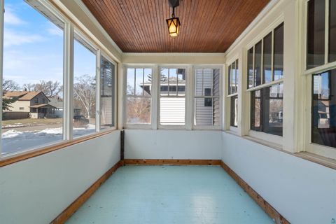 Tiny photo for 3718 W 4th St, Duluth, MN 55807 (MLS # 6124168)