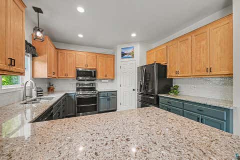 Tiny photo for 12320 Windsor Ct, Burnsville, MN 55337 (MLS # 6127009)