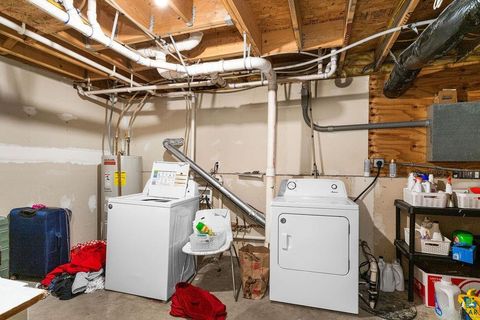 Tiny photo for 2425 Vermilion Rd, Duluth, MN 55803 (MLS # 6124159)