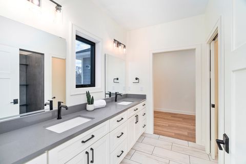 Tiny photo for 4891 Peyton Dr, Hermantown, MN 55811 (MLS # 6123544)