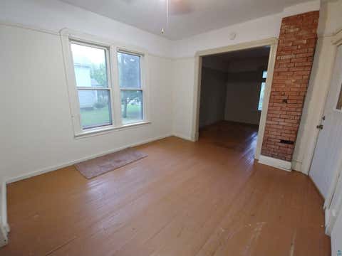 Tiny photo for 2714 W 2nd St, Duluth, MN 55806 (MLS # 6127192)