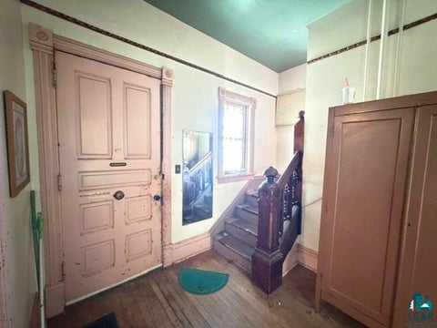 Tiny photo for 101 E 4th St, Duluth, MN 55805 (MLS # 6128071)