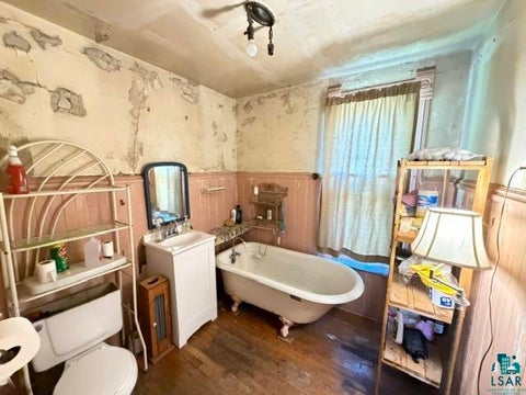 Tiny photo for 101 E 4th St, Duluth, MN 55805 (MLS # 6128071)