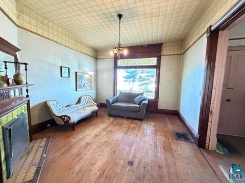 Tiny photo for 101 E 4th St, Duluth, MN 55805 (MLS # 6128071)