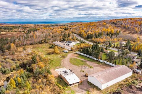 Photo of 3623 Martin Rd, Duluth, MN 55803 (MLS # 6122623)