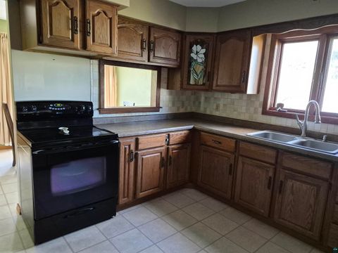 Tiny photo for 1424 E 6th St, Superior, MN 54880 (MLS # 6125602)