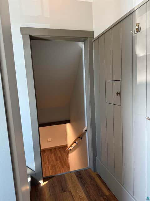 Tiny photo for 2832 W 6th St, Duluth, MN 55806 (MLS # 6127108)