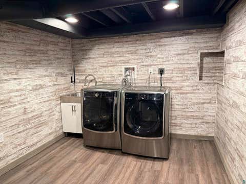 Tiny photo for 2832 W 6th St, Duluth, MN 55806 (MLS # 6127108)