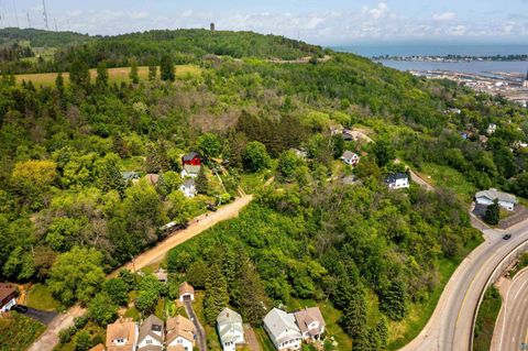 Tiny photo for xxxx W 10th St, Duluth, MN 55806 (MLS # 6124786)