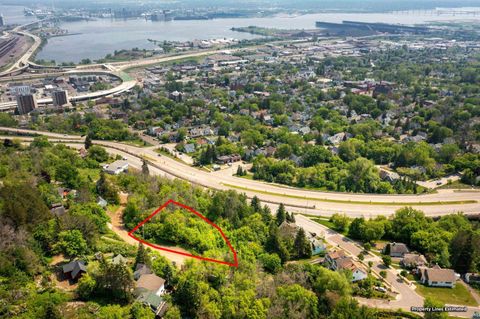 Tiny photo for xxxx W 10th St, Duluth, MN 55806 (MLS # 6124786)