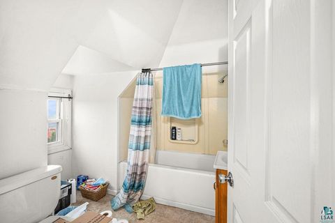 Tiny photo for 14261428 E 1st St, Duluth, MN 55805 (MLS # 6124186)