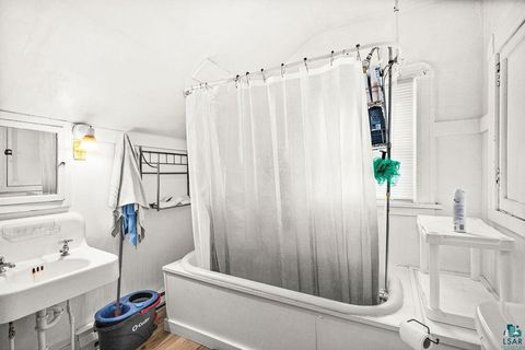 Tiny photo for 14261428 E 1st St, Duluth, MN 55805 (MLS # 6124186)