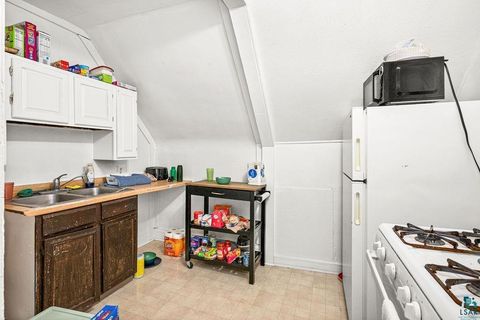 Tiny photo for 14261428 E 1st St, Duluth, MN 55805 (MLS # 6124186)