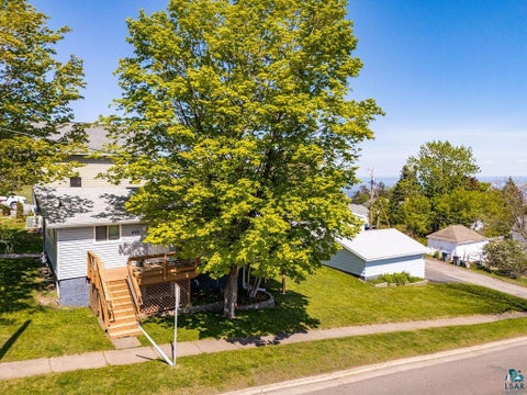 Photo of 830 N 1st Ave E, Duluth, MN 55805 (MLS # 6126301)