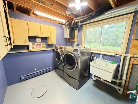 Tiny photo for 302 Stroll Ave, Duluth, MN 55811 (MLS # 6127865)