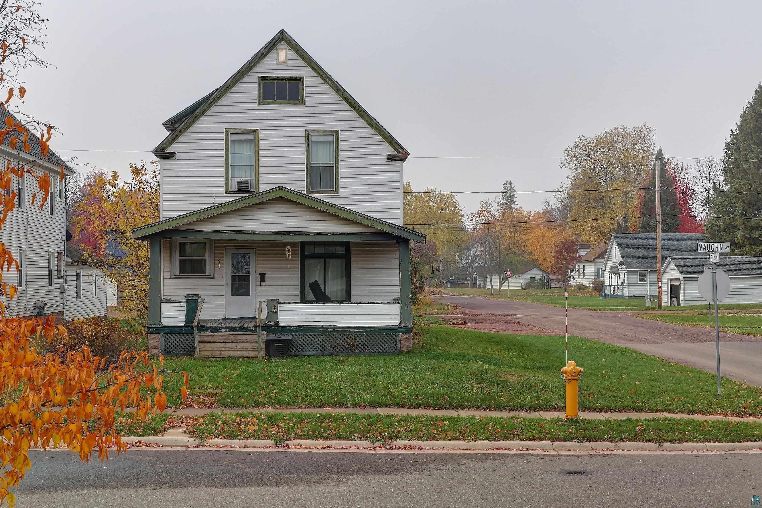 801 Vaughn Ave
