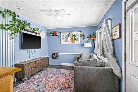 Tiny photo for 28 Vassar St, Duluth, MN 55803 (MLS # 6123334)