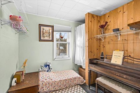 Tiny photo for 28 Vassar St, Duluth, MN 55803 (MLS # 6123334)