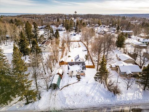 Tiny photo for 28 Vassar St, Duluth, MN 55803 (MLS # 6123334)