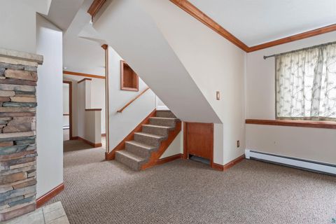 Tiny photo for 1206 Woodrich Cr CIR, Duluth, MN 55811 (MLS # 6124966)