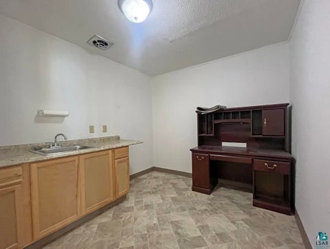 Tiny photo for 6420 Redruth St, Duluth, MN 55807 (MLS # 6127688)