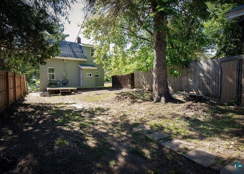 Tiny photo for 1536 N 8th Ave E AVE, Duluth, MN 55805 (MLS # 6126358)