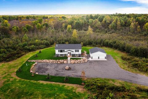 Tiny photo for 5148 Martin Rd, Hermantown, MN 55811 (MLS # 6122207)