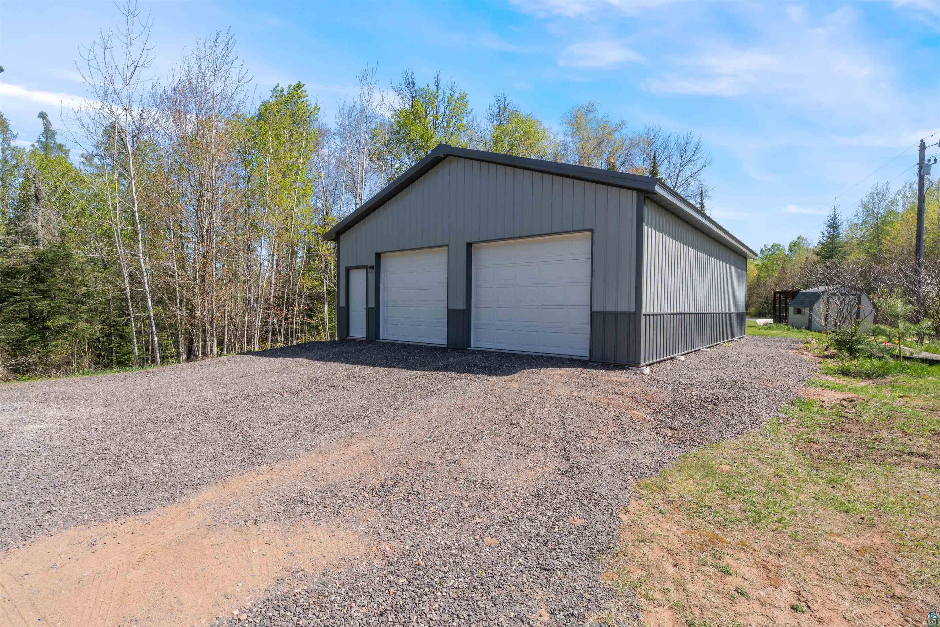 7434 S Okerson Rd