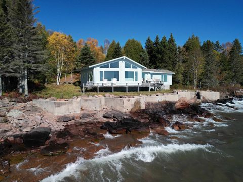 Photo of 4776 Hwy 61 W, Lutsen, MN 55612 (MLS # 6122471)