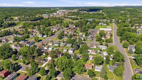 Tiny photo for 3926 3rd Ave E AVE, Hibbing, MN 55746 (MLS # 6126267)