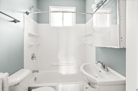 Tiny photo for 1127 E 3rd St, Duluth, MN 55805 (MLS # 6125077)