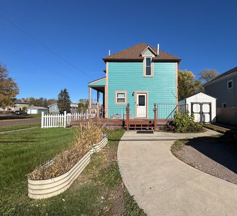 Tiny photo for 2102 E 6th St, Superior, MN 54880 (MLS # 6123163)