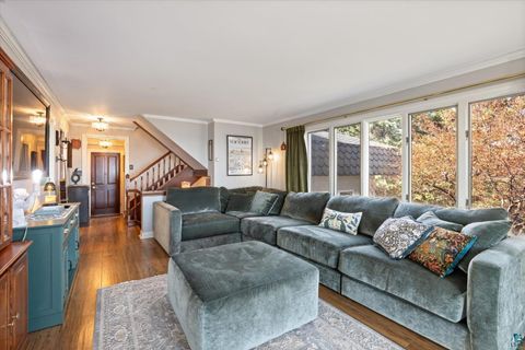 Tiny photo for 2810 Exhibition Dr, Duluth, MN 55811 (MLS # 6125574)