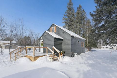 Photo of 52 Thomson Rd, Esko, MN 55718 (MLS # 6123426)