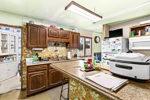 Tiny photo for 838 S Lake Ave, Duluth, MN 55802 (MLS # 6122506)