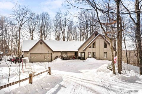 Tiny photo for 4750 Mary Lane Dr, Hermantown, MN 55811 (MLS # 6123540)