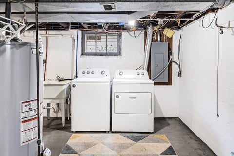 Tiny photo for 619 N 42nd Ave W, Duluth, MN 55807 (MLS # 6127228)