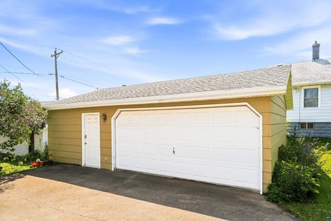 Tiny photo for 619 N 42nd Ave W, Duluth, MN 55807 (MLS # 6127228)