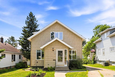 Photo of 619 N 42nd Ave W, Duluth, MN 55807 (MLS # 6127228)
