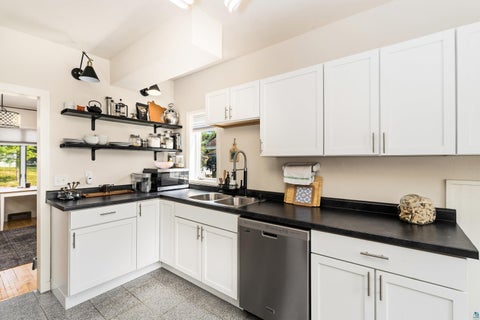 Tiny photo for 619 N 42nd Ave W, Duluth, MN 55807 (MLS # 6127228)