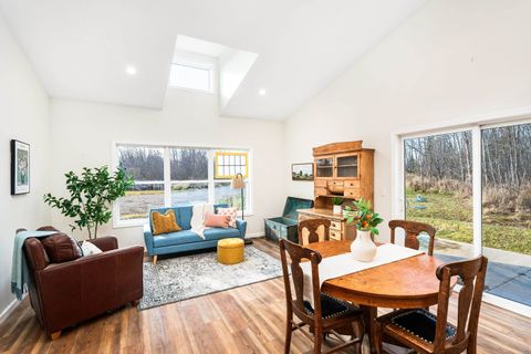 Tiny photo for 2743 Doe Rd, Duluth, MN 55804 (MLS # 6123009)