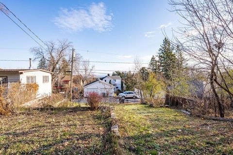 Tiny photo for 1816 E 6th St, Duluth, MN 55812 (MLS # 6123022)