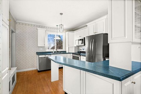 Tiny photo for 1816 E 6th St, Duluth, MN 55812 (MLS # 6123022)