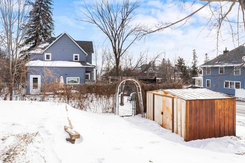 Tiny photo for 2101 E 1st St, Duluth, MN 55812 (MLS # 6123494)