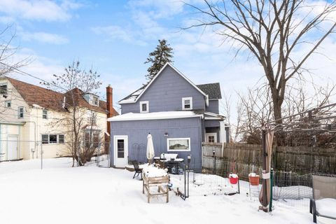 Tiny photo for 2101 E 1st St, Duluth, MN 55812 (MLS # 6123494)