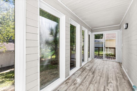 Tiny photo for 202 W Austin St, Duluth, MN 55803 (MLS # 6127922)